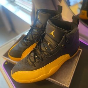 Men’s Jordan sneakers